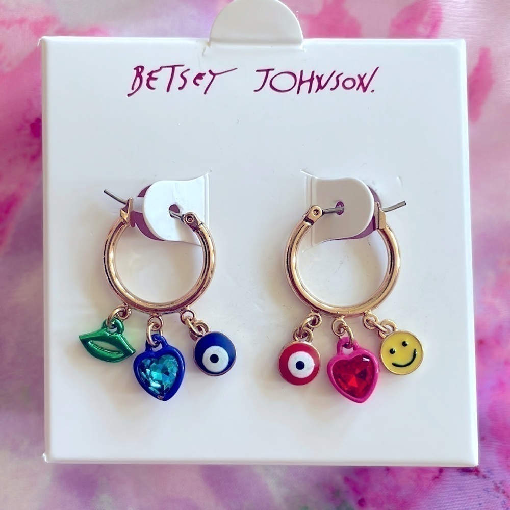 Brand New Betsey Johnson Evil Eye Heart Smile Lips Gold Tone Hoop Earrings